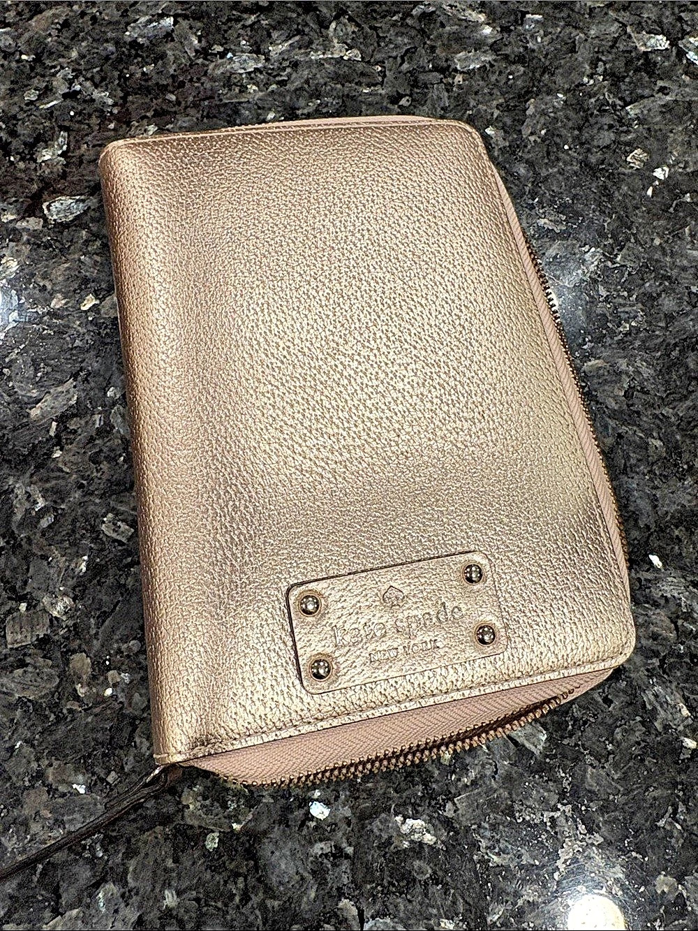 Kate Spade Wellesley Zip Around Personal Organizer Brown